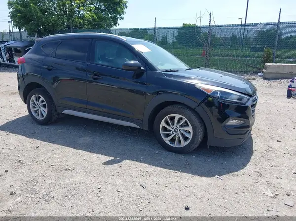 KM8J3CA49JU609012 2018 HYUNDAI TUCSON - Image 1