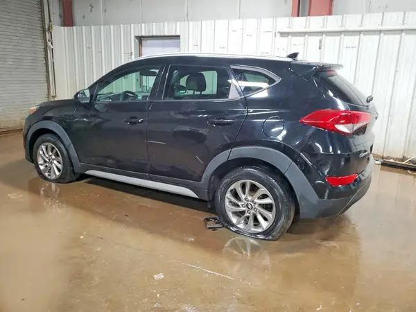 KM8J3CA49JU633892 2018 HYUNDAI TUCSON - Image 2