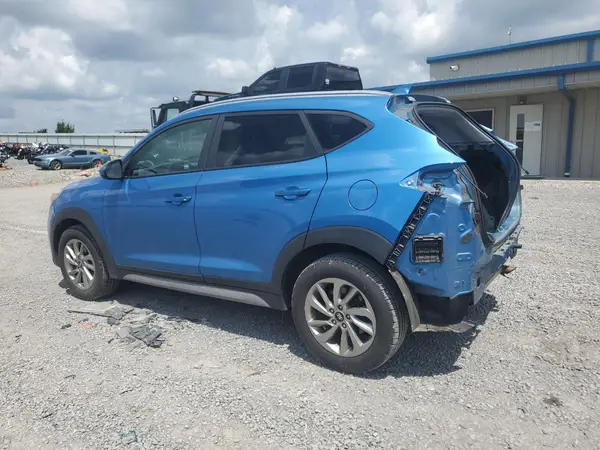 KM8J3CA49JU649753 2018 HYUNDAI TUCSON - Image 2