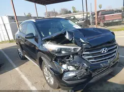 KM8J3CA49JU669548 2018 HYUNDAI TUCSON