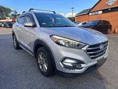 KM8J3CA49JU676774 2018 HYUNDAI TUCSON