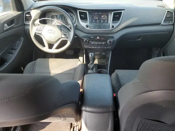 KM8J3CA49JU699732 2018 HYUNDAI TUCSON - Image 8