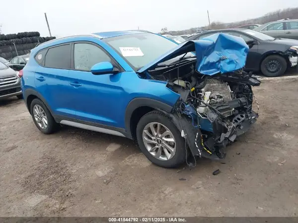 KM8J3CA49JU707506 2018 HYUNDAI TUCSON - Image 1