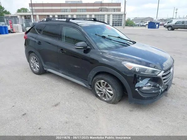 KM8J3CA49JU726217 2018 HYUNDAI TUCSON - Image 1