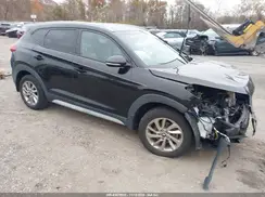 KM8J3CA49JU740960 2018 HYUNDAI TUCSON