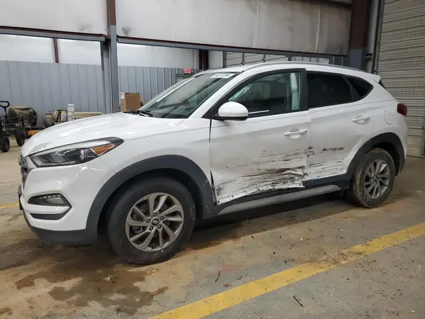 KM8J3CA49JU742952 2018 HYUNDAI TUCSON - Image 1