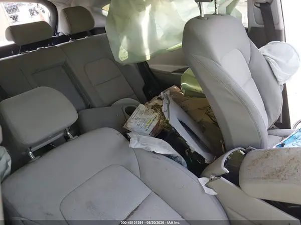 KM8J3CA49JU771240 2018 HYUNDAI TUCSON - Image 8