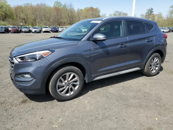 KM8J3CA49JU775613 2018 HYUNDAI TUCSON - Image 1