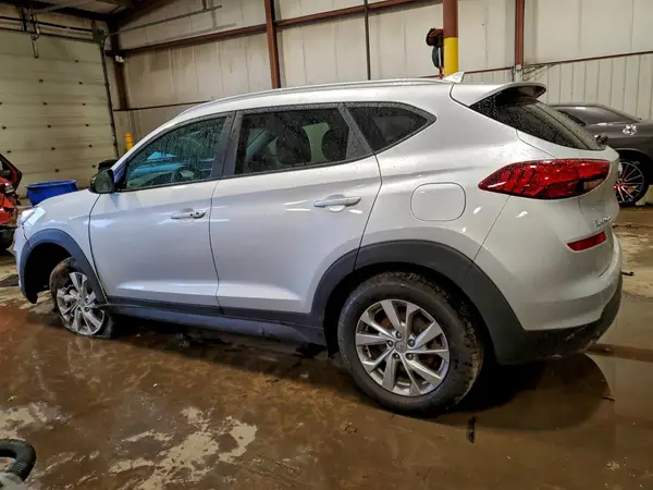 KM8J3CA49KU037800 2019 HYUNDAI TUCSON - Image 2