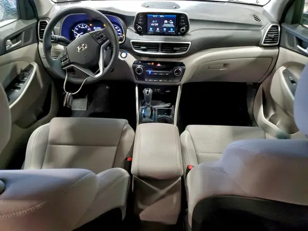 KM8J3CA49KU037800 2019 HYUNDAI TUCSON - Image 8
