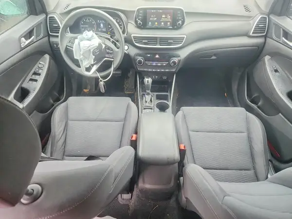 KM8J3CA49KU076614 2019 HYUNDAI TUCSON - Image 8