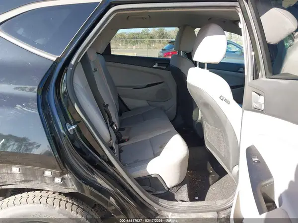 KM8J3CA49KU867743 2019 HYUNDAI TUCSON - Image 8