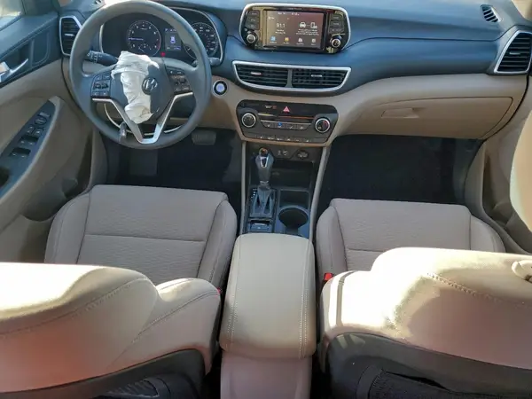KM8J3CA49KU945776 2019 HYUNDAI TUCSON - Image 8