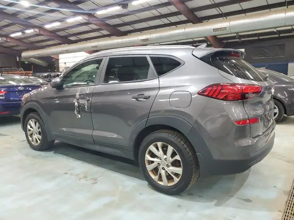 KM8J3CA49LU154956 2020 HYUNDAI TUCSON - Image 2