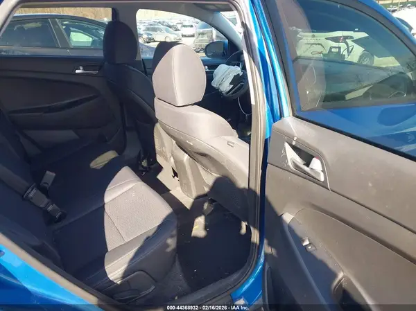 KM8J3CA49LU198066 2020 HYUNDAI TUCSON - Image 8