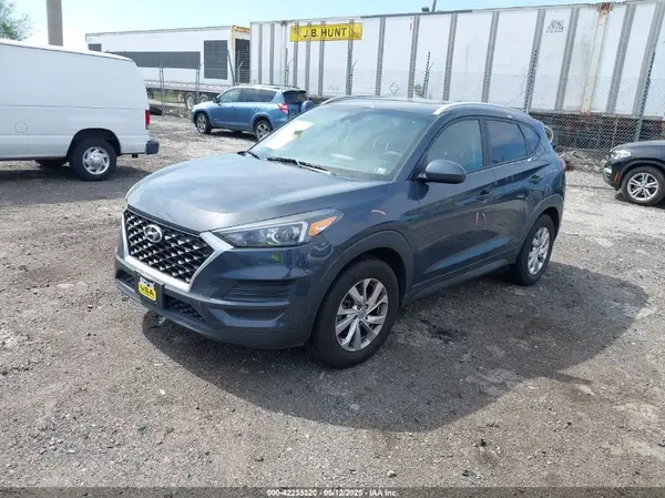 KM8J3CA49LU200754 2020 HYUNDAI TUCSON - Image 2