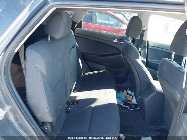 KM8J3CA49LU217277 2020 HYUNDAI TUCSON - Image 8