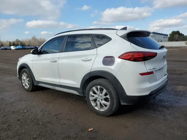 KM8J3CA49LU251378 2020 HYUNDAI TUCSON - Image 2