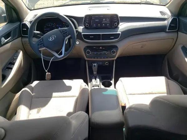 KM8J3CA49LU270755 2020 HYUNDAI TUCSON - Image 8