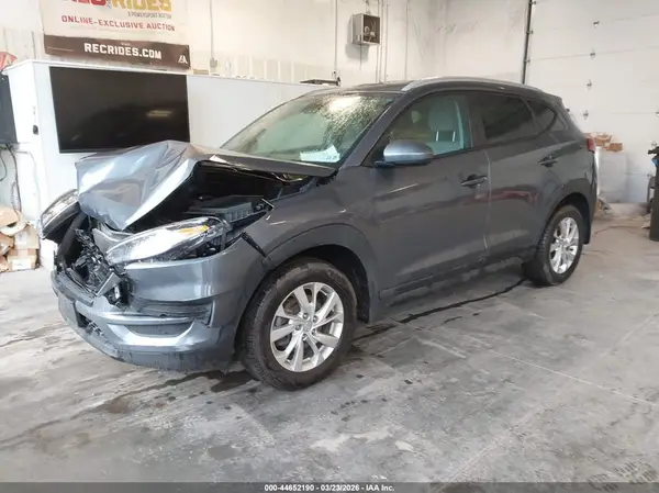 KM8J3CA49MU295446 2021 HYUNDAI TUCSON - Image 2