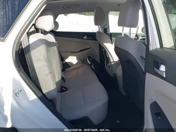 KM8J3CA49MU296094 2021 HYUNDAI TUCSON - Image 8