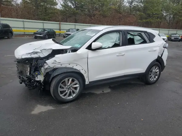 KM8J3CA4XGU037568 2016 HYUNDAI TUCSON - Image 1