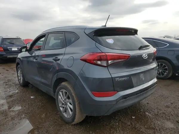 KM8J3CA4XGU076628 2016 HYUNDAI TUCSON - Image 2