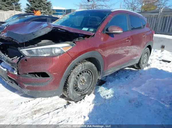 KM8J3CA4XGU081733 2016 HYUNDAI TUCSON - Image 2