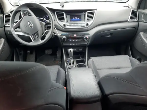 KM8J3CA4XGU083482 2016 HYUNDAI TUCSON - Image 8