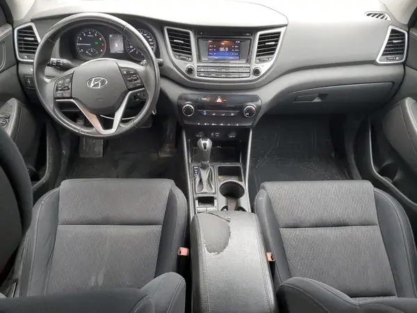 KM8J3CA4XGU100927 2016 HYUNDAI TUCSON - Image 8