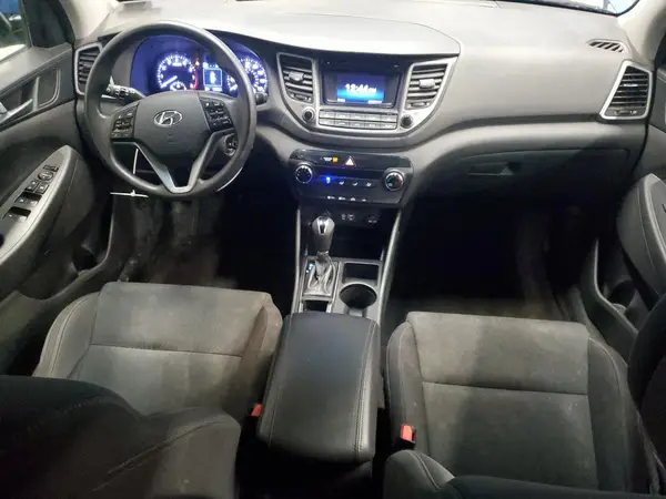 KM8J3CA4XGU106324 2016 HYUNDAI TUCSON - Image 8
