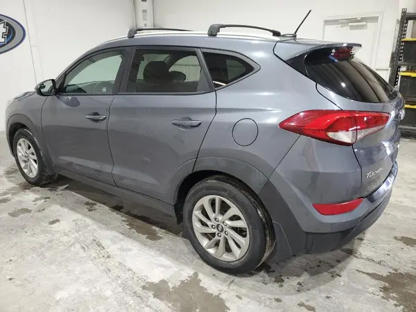 KM8J3CA4XGU109661 2016 HYUNDAI TUCSON - Image 2