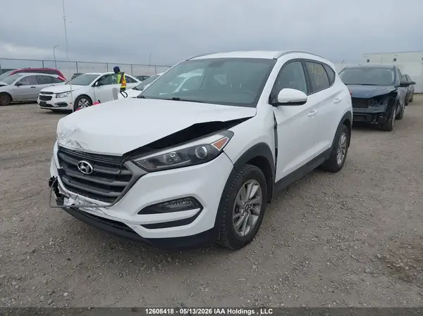 KM8J3CA4XGU152204 2016 HYUNDAI TUCSON - Image 2