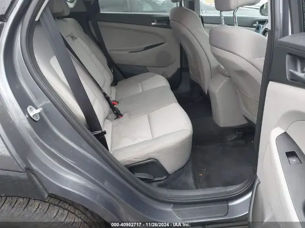 KM8J3CA4XGU181833 2016 HYUNDAI TUCSON - Image 8