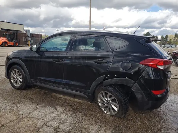 KM8J3CA4XGU184022 2016 HYUNDAI TUCSON - Image 2