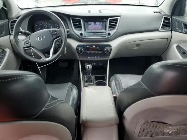 KM8J3CA4XGU190449 2016 HYUNDAI TUCSON - Image 8