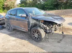 KM8J3CA4XGU207587 2016 HYUNDAI TUCSON
