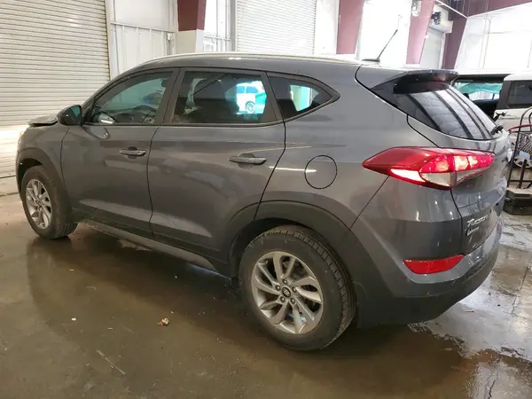 KM8J3CA4XGU229766 2016 HYUNDAI TUCSON - Image 2