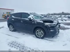KM8J3CA4XGU231422 2016 HYUNDAI TUCSON