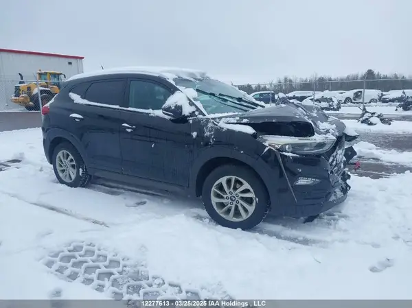 KM8J3CA4XGU231422 2016 HYUNDAI TUCSON - Image 1