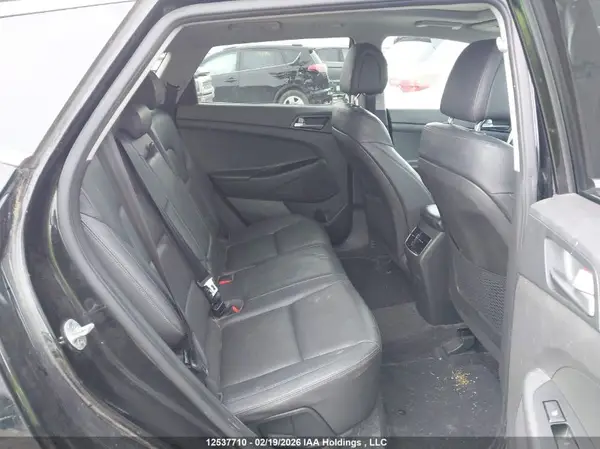 KM8J3CA4XGU232330 2016 HYUNDAI TUCSON - Image 8