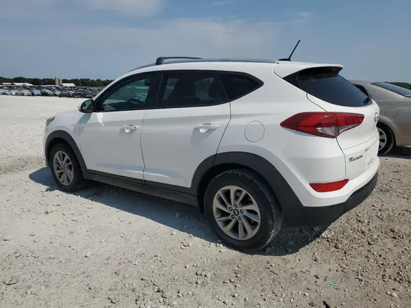 KM8J3CA4XGU246826 2016 HYUNDAI TUCSON - Image 2