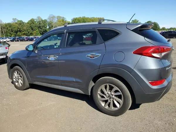 KM8J3CA4XHU252062 2017 HYUNDAI TUCSON - Image 2