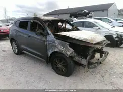 KM8J3CA4XHU258248 2017 HYUNDAI TUCSON