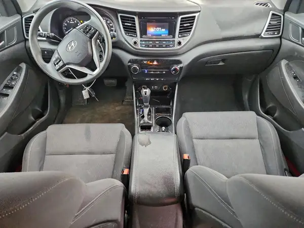 KM8J3CA4XHU274577 2017 HYUNDAI TUCSON - Image 8