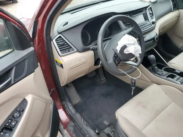 KM8J3CA4XHU280931 2017 HYUNDAI TUCSON - Image 8