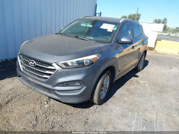 KM8J3CA4XHU295400 2017 HYUNDAI TUCSON - Image 2