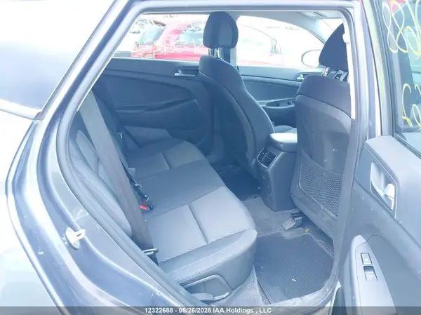 KM8J3CA4XHU298362 2017 HYUNDAI TUCSON - Image 8