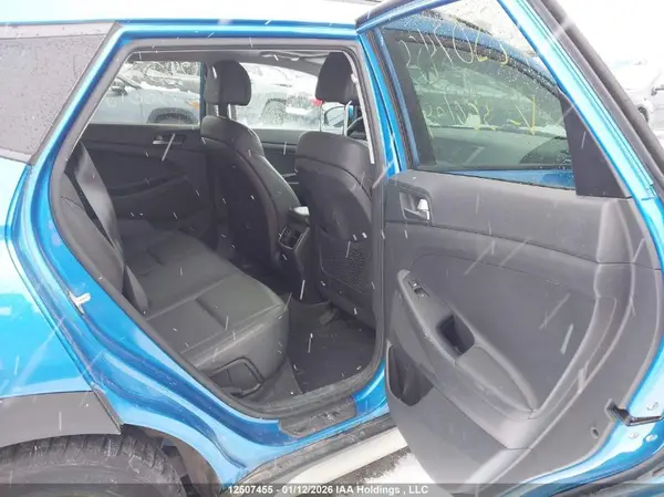 KM8J3CA4XHU300109 2017 HYUNDAI TUCSON - Image 8