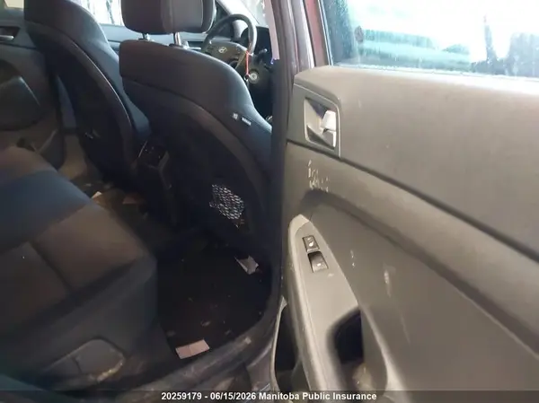 KM8J3CA4XHU304693 2017 HYUNDAI TUCSON - Image 8